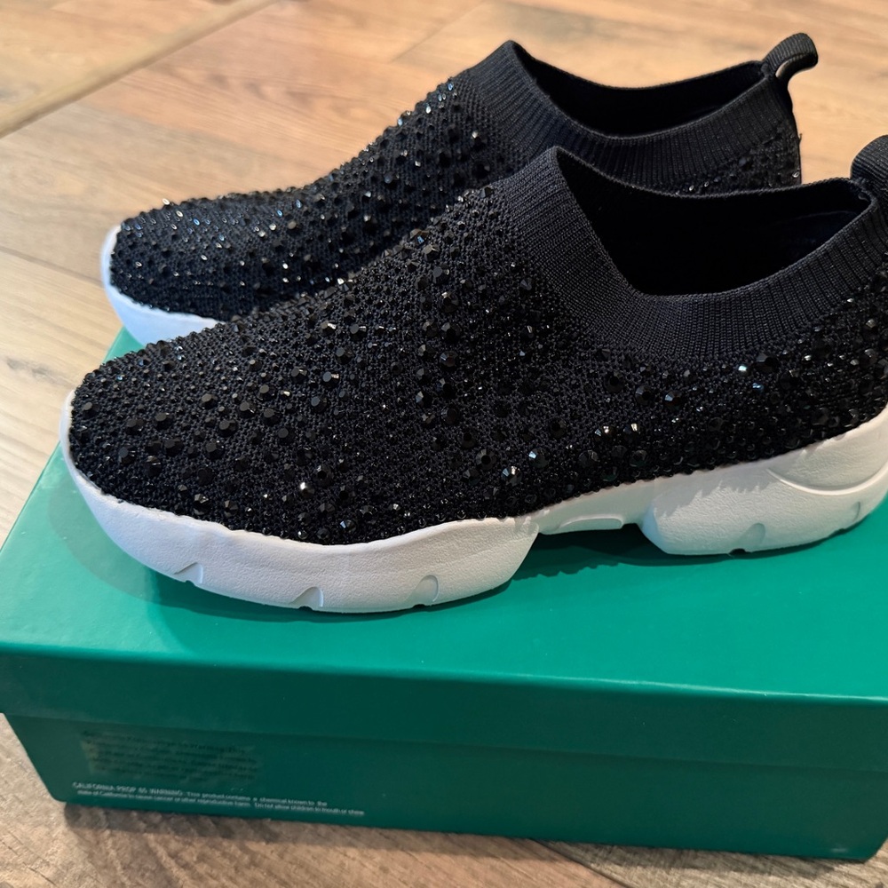 Ladies‎ Size 9 Lauren Lorraine  Sparkly Black Sneakers slip on NEW
